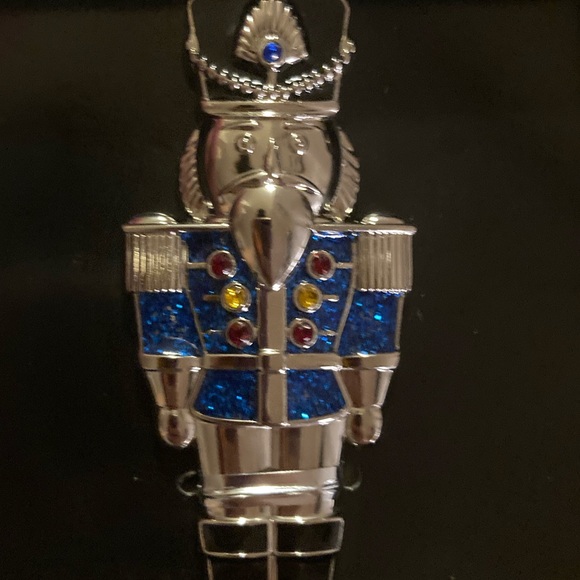 Bundle of 2  collectible NUTCRACKER ORNAMENT - Picture 5 of 6